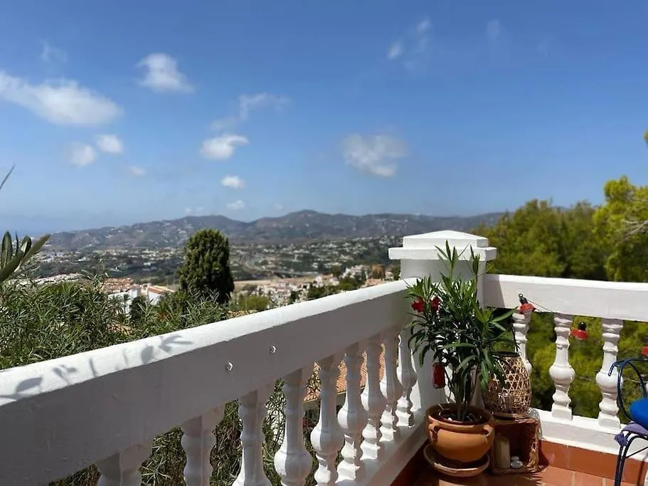 Precioso Apartamento Mandarinos Con Vistas Al Mar Nerja İspanya