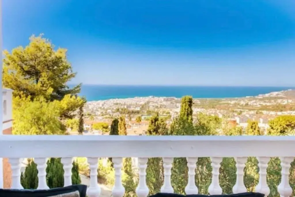 Precioso Apartamento Mandarinos Con Vistas Al Mar Nerja Apartment