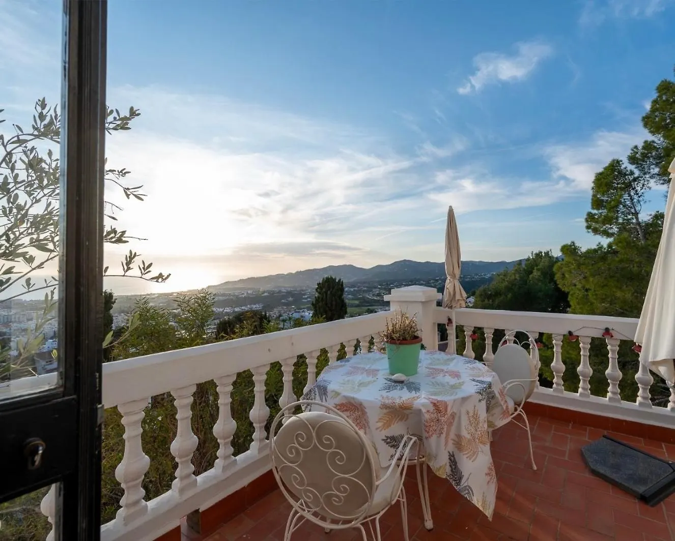 Precioso Apartamento Mandarinos Con Vistas Al Mar Nerja 0*,  Spain